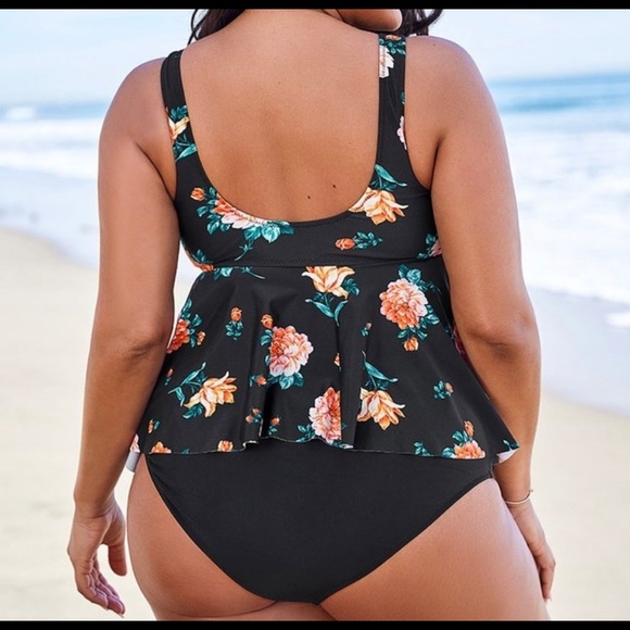 Cupshe Floral Peplum Tankini - Picture 3 of 5